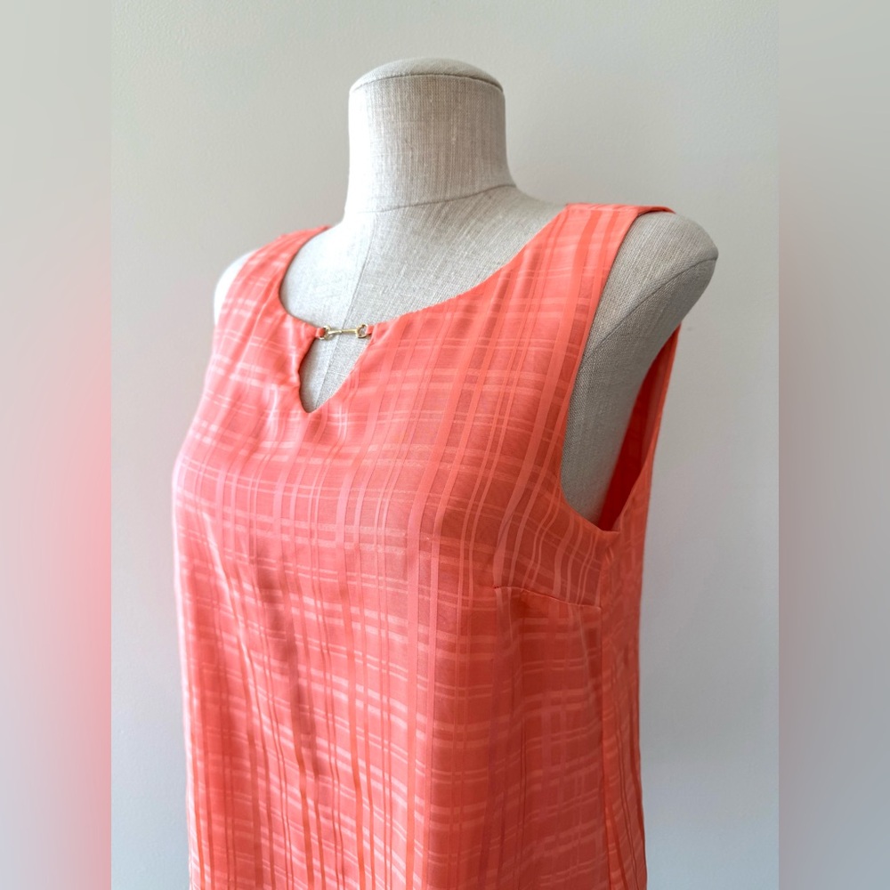 Dana Buchman Coral Sleeveless Blouse - Picture 3 of 10